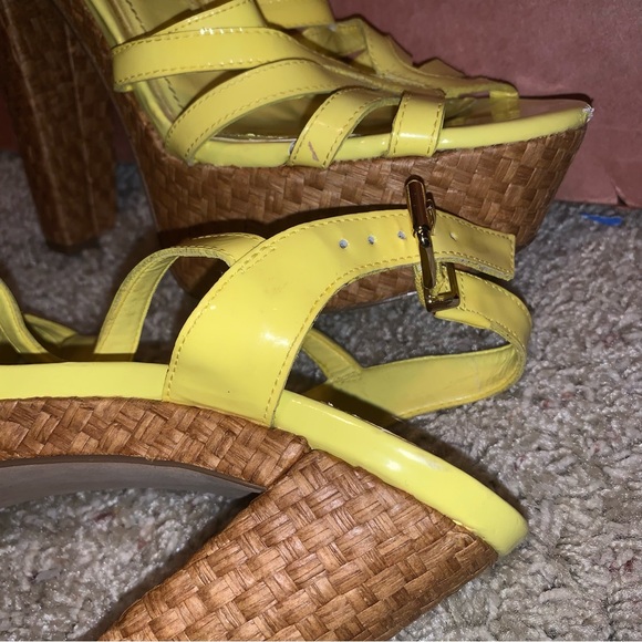 Jessica Simpson Cizal Lemon chill 8.5 platforms - Picture 4 of 15